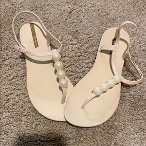 Ipanema Pearl Sandals